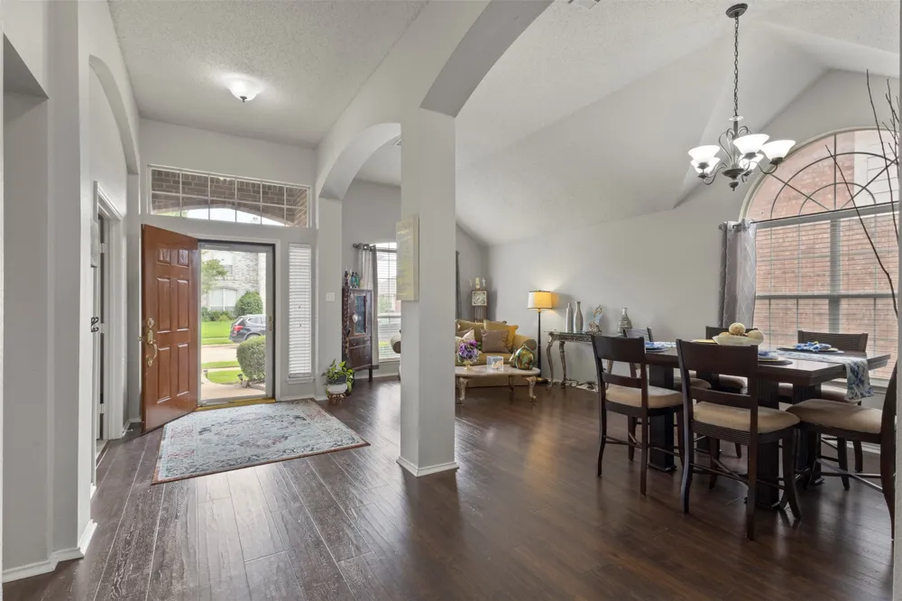 5025 Vineyard Lane McKinney, TX 75070