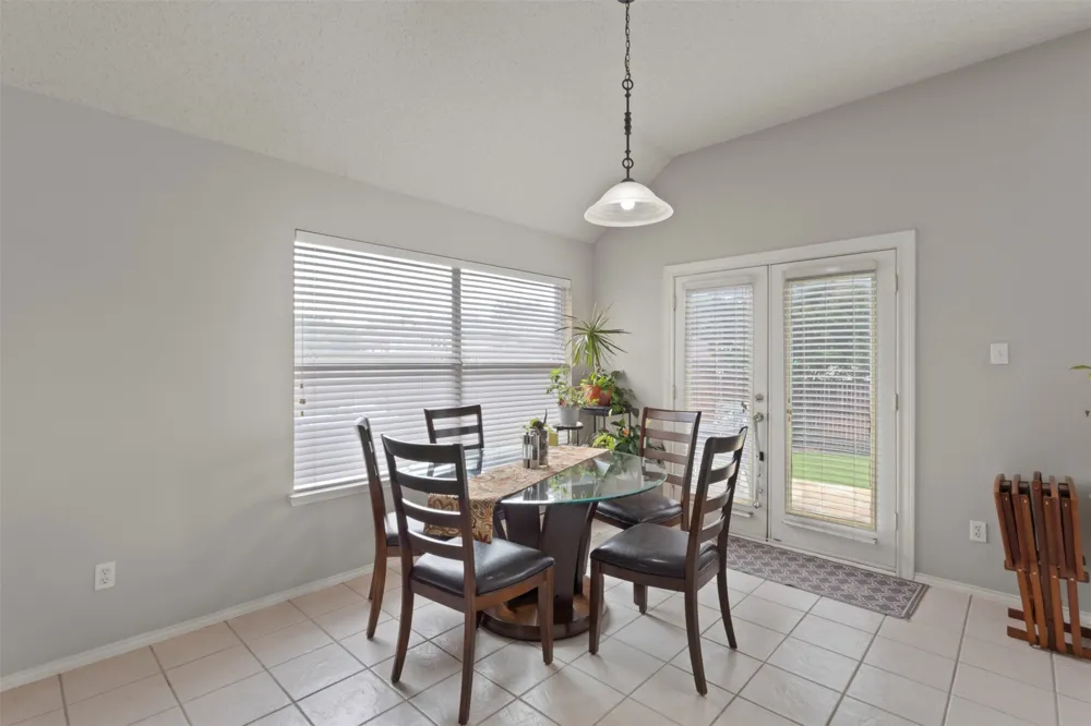 5025 Vineyard Lane McKinney, TX 75070