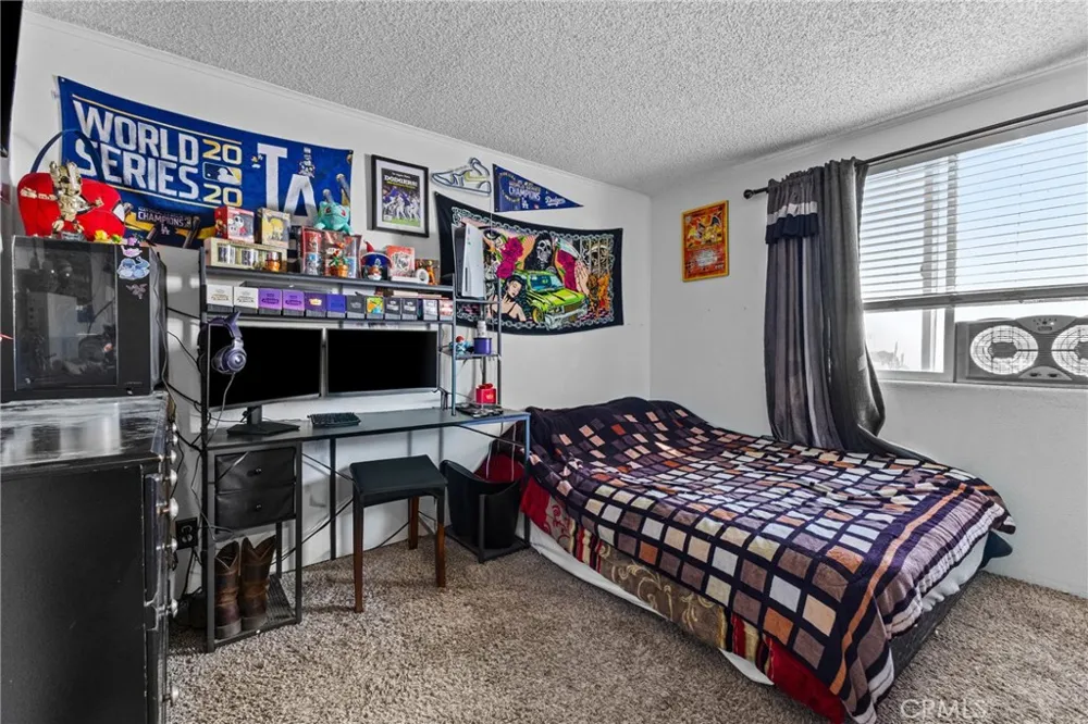 33945 Red Mountain Hemet, CA 92544