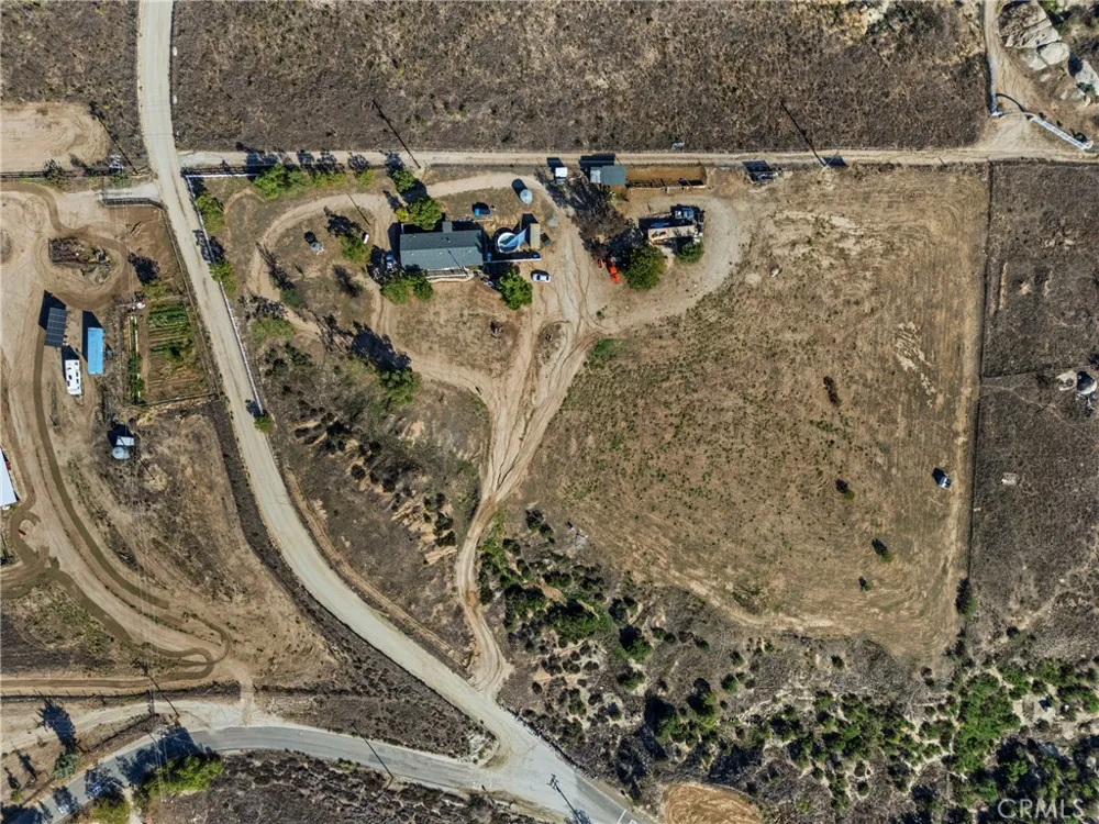 33945 Red Mountain Hemet, CA 92544