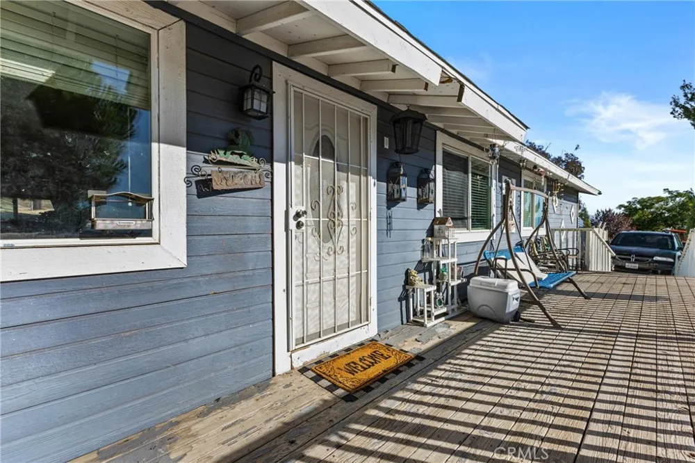 33945 Red Mountain Hemet, CA 92544