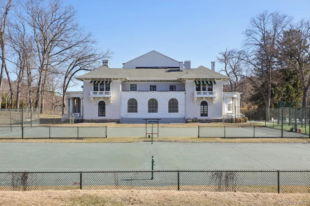 Serpentine Road Tuxedo Park, NY 10987