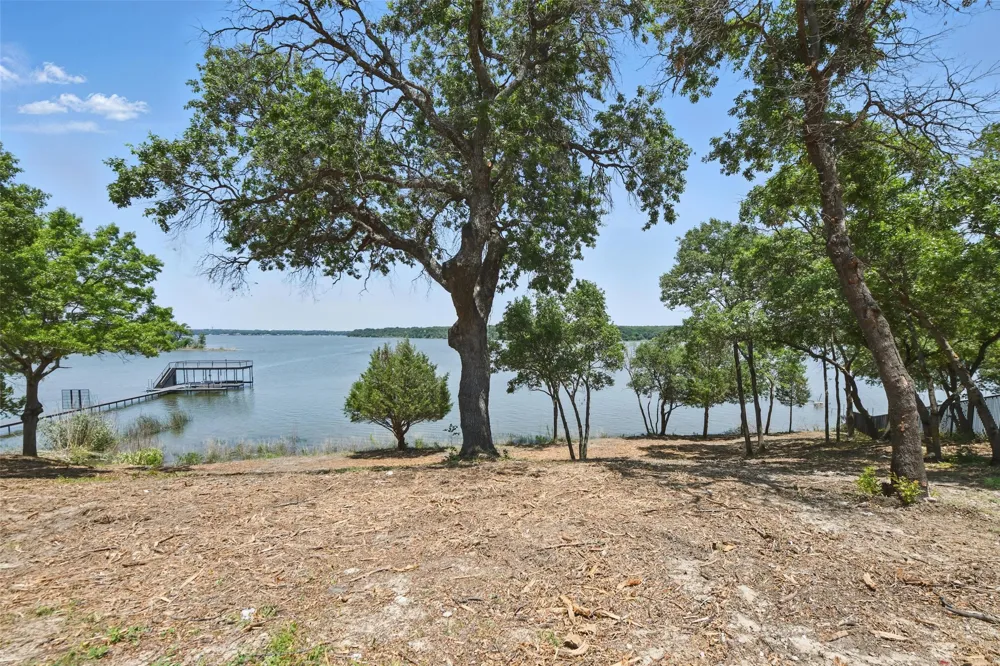 8501 Heron Drive Fort Worth, TX 76108