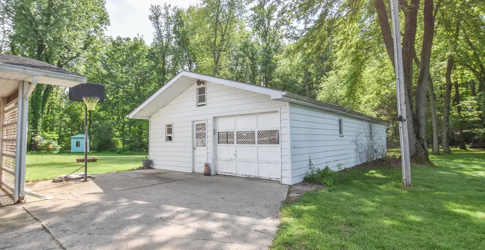 8391 OLD US 27 S Marshall, MI 49068