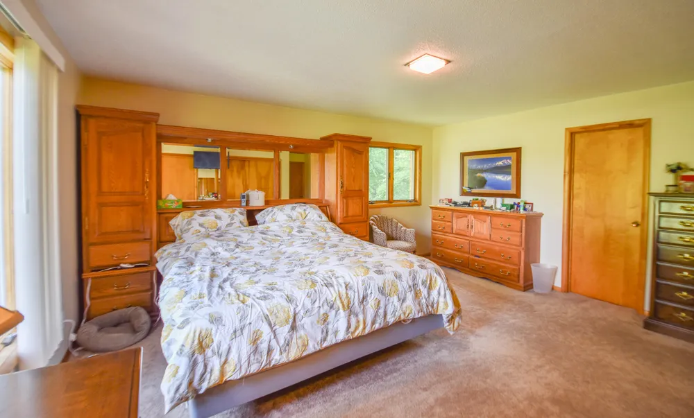 8391 OLD US 27 S Marshall, MI 49068