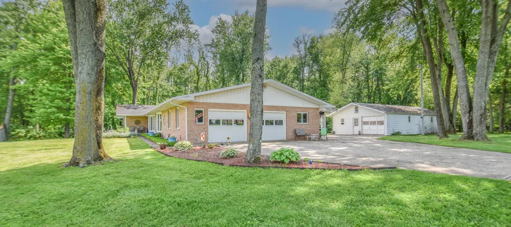 8391 OLD US 27 S Marshall, MI 49068