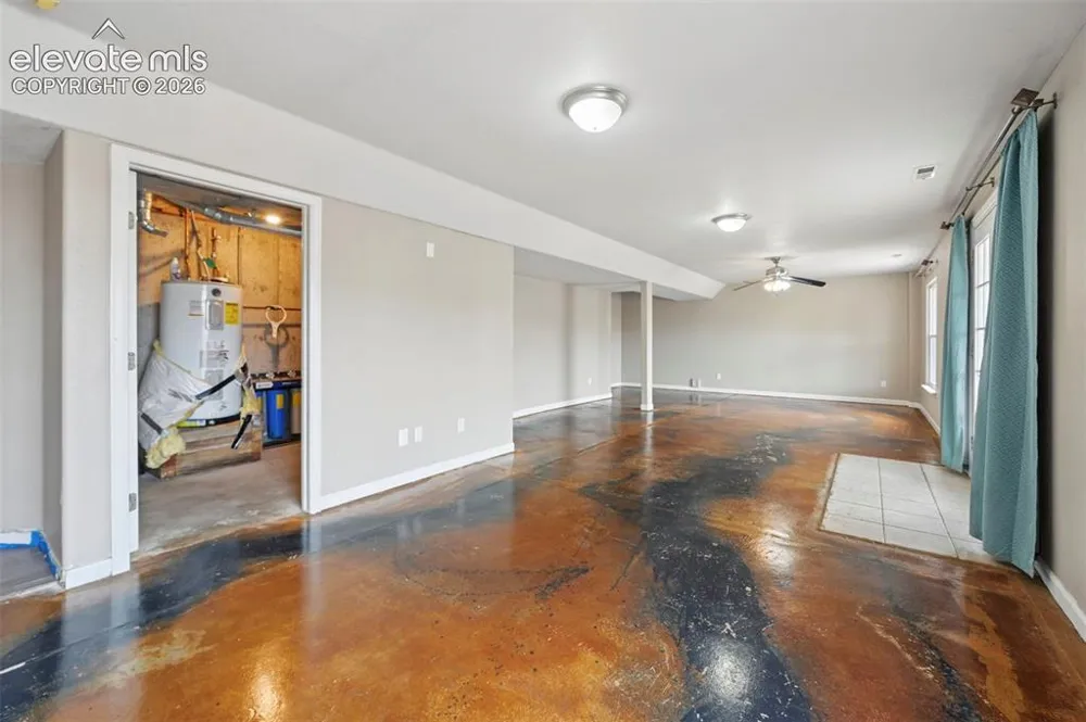 979 S Alexis Lane Pueblo, CO 81007