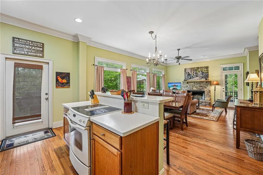 14 Laurel Ridge Way Big Canoe, GA 30143