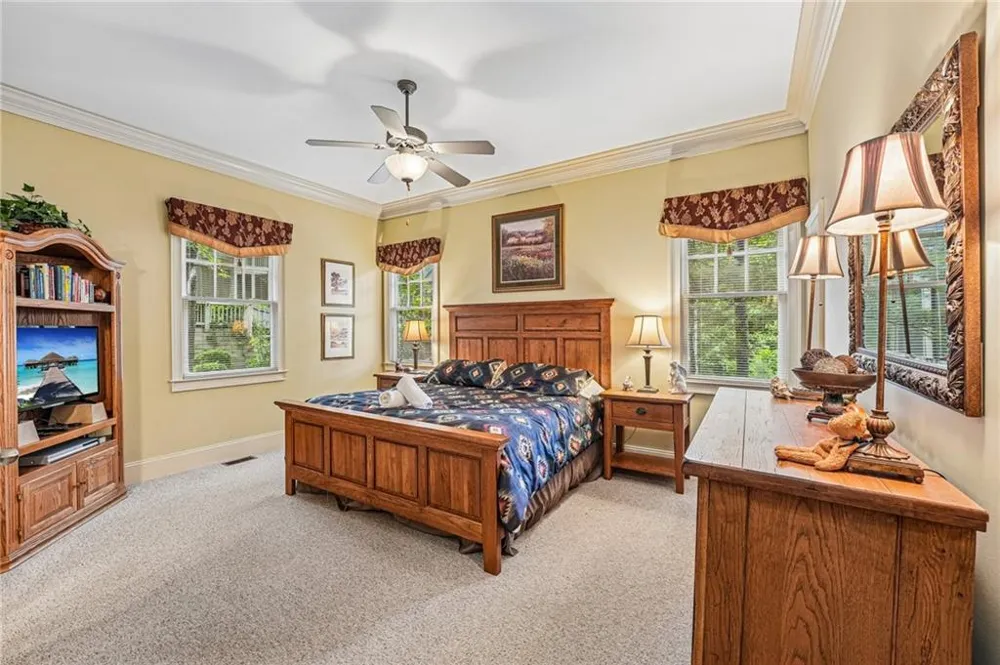 14 Laurel Ridge Way Big Canoe, GA 30143