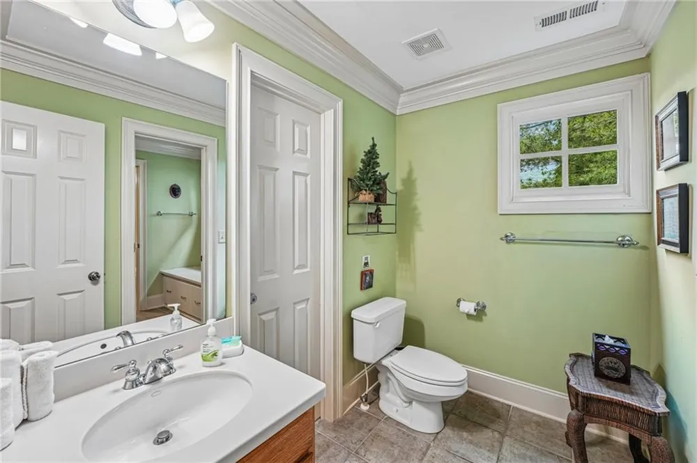 14 Laurel Ridge Way Big Canoe, GA 30143