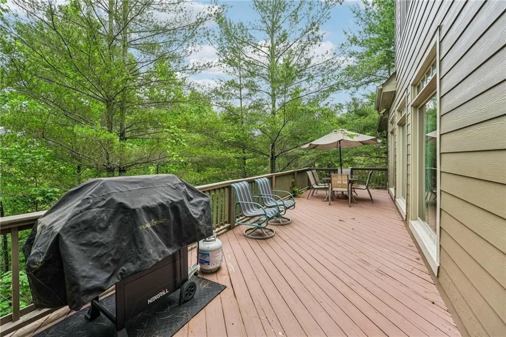 14 Laurel Ridge Way Big Canoe, GA 30143