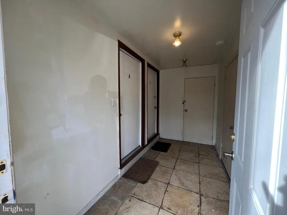 785 JARVIS ROAD #B Sicklerville, NJ 08081