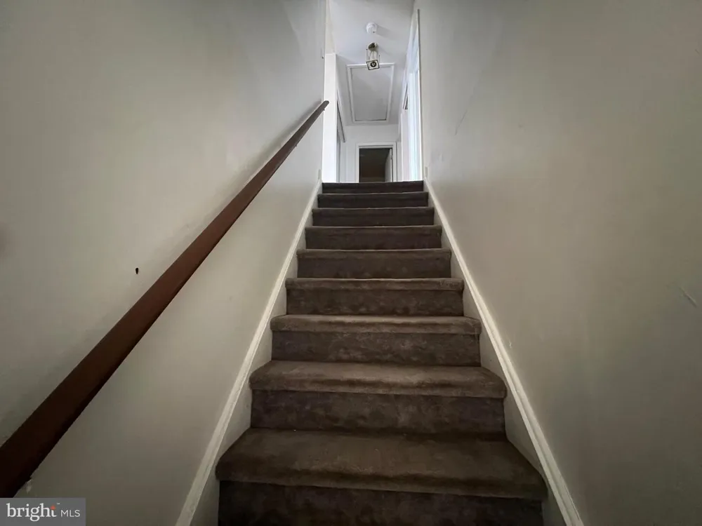 785 JARVIS ROAD #B Sicklerville, NJ 08081