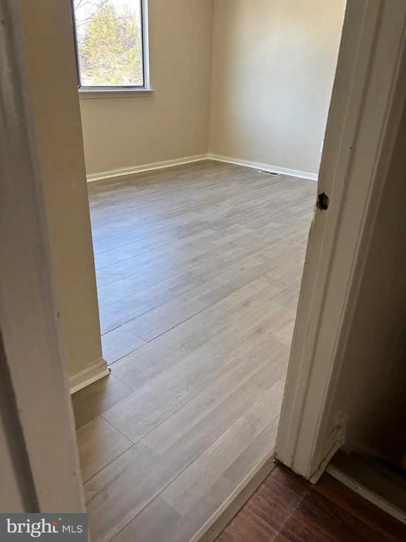 785 JARVIS ROAD #B Sicklerville, NJ 08081
