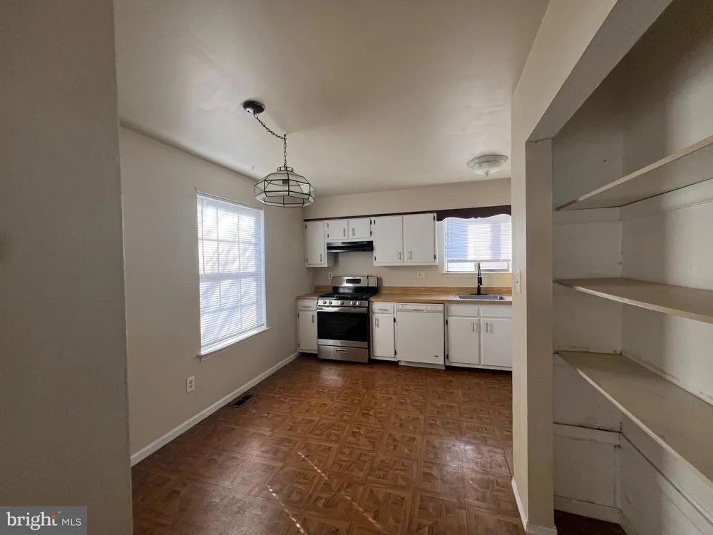 785 JARVIS ROAD #B Sicklerville, NJ 08081