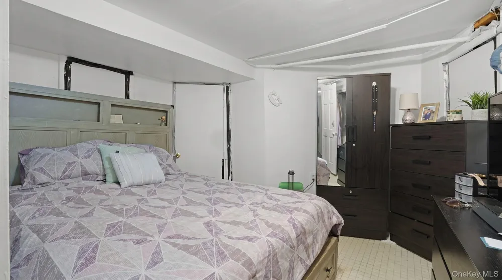 2661 Briggs Avenue #A Bronx, NY 10458