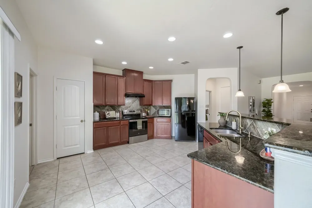 107 Mancos Drive Georgetown, TX 78626