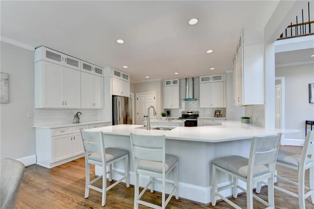 1458 Edenfield Pte Cumming, GA 30041