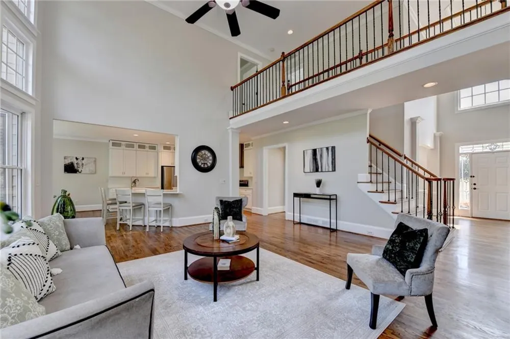 1458 Edenfield Pte Cumming, GA 30041