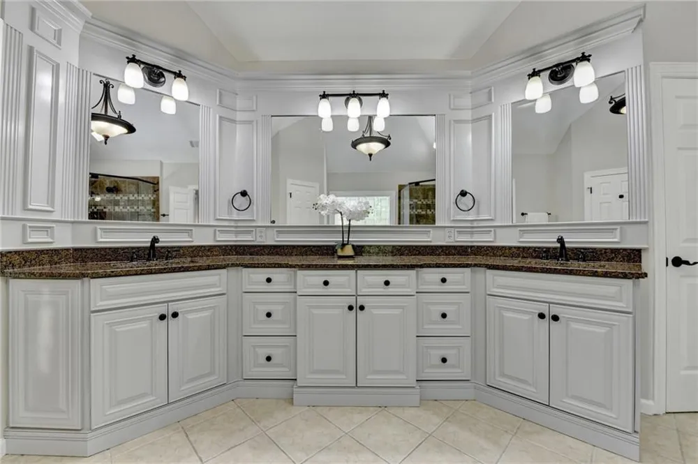 1458 Edenfield Pte Cumming, GA 30041