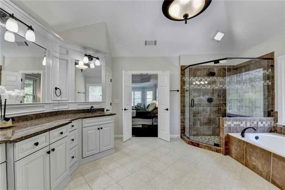 1458 Edenfield Pte Cumming, GA 30041