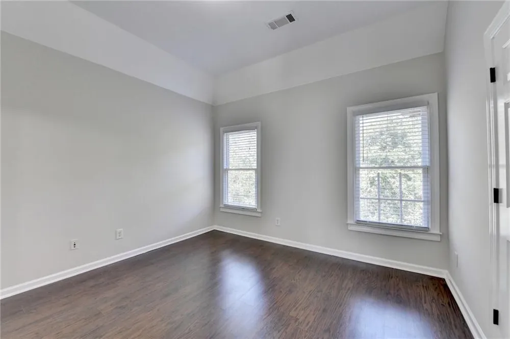 1458 Edenfield Pte Cumming, GA 30041