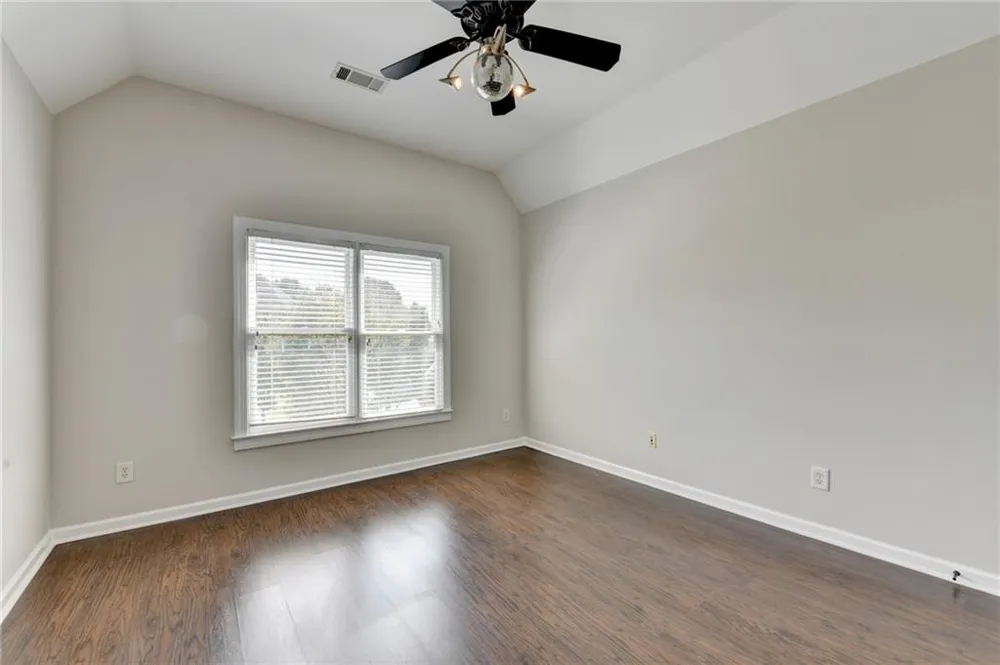 1458 Edenfield Pte Cumming, GA 30041