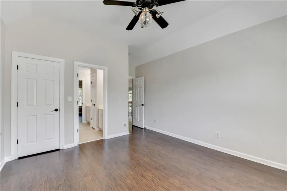 1458 Edenfield Pte Cumming, GA 30041
