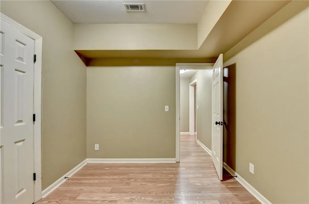 1458 Edenfield Pte Cumming, GA 30041