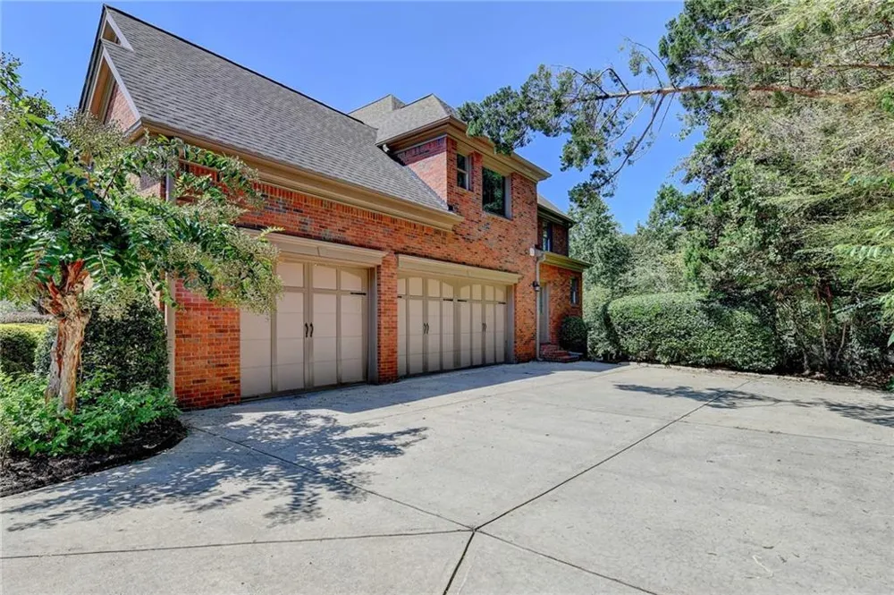1458 Edenfield Pte Cumming, GA 30041