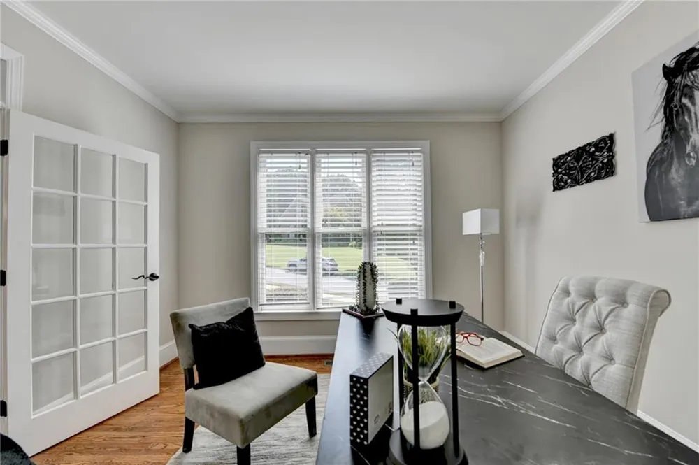 1458 Edenfield Pte Cumming, GA 30041