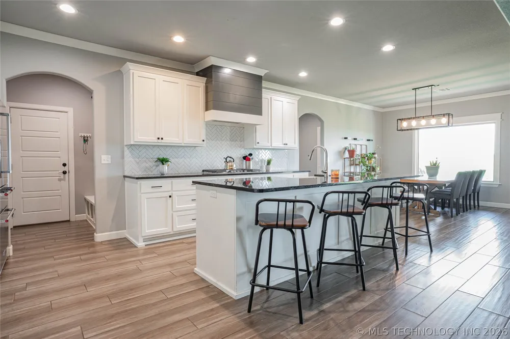 6706 E 136th Street Collinsville, OK 74021