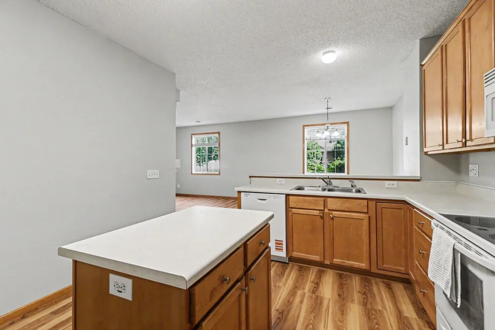 130 River Woods Drive W Saint Paul Park, MN 55071