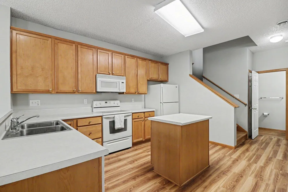 130 River Woods Drive W Saint Paul Park, MN 55071