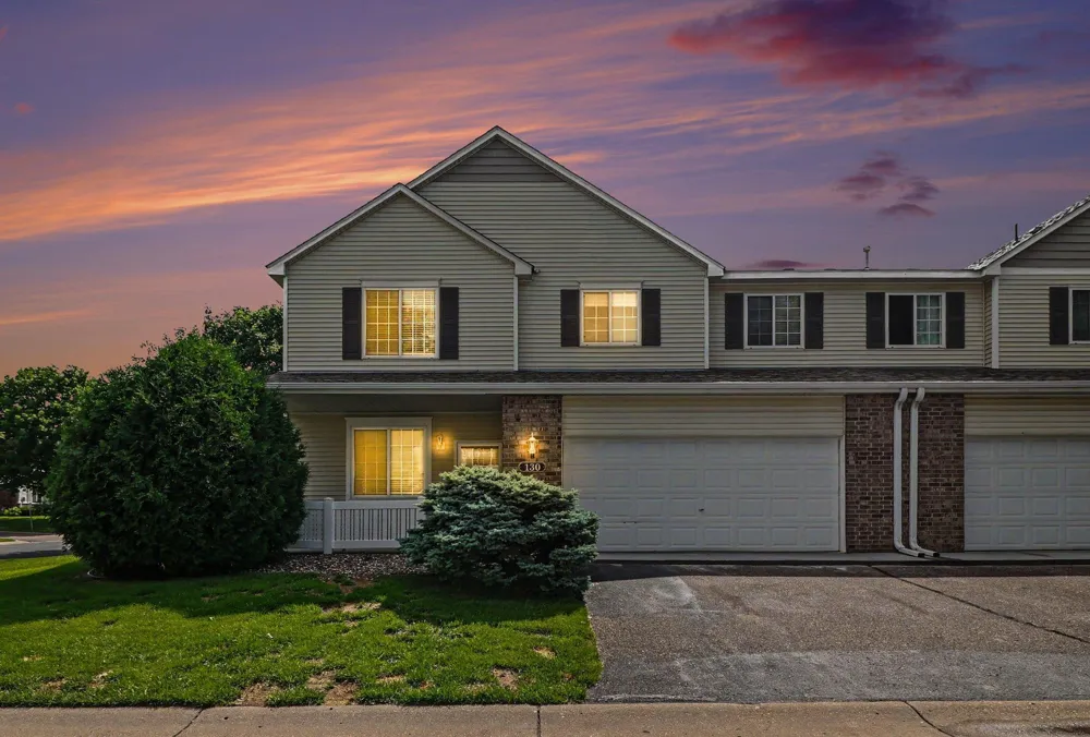 130 River Woods Drive W Saint Paul Park, MN 55071