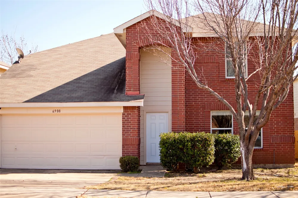 6908 Meadow Way Lane Fort Worth, TX 76179