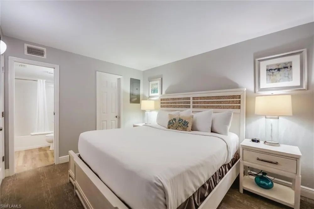 2117 Gulf Beach Villas Captiva, FL 33924