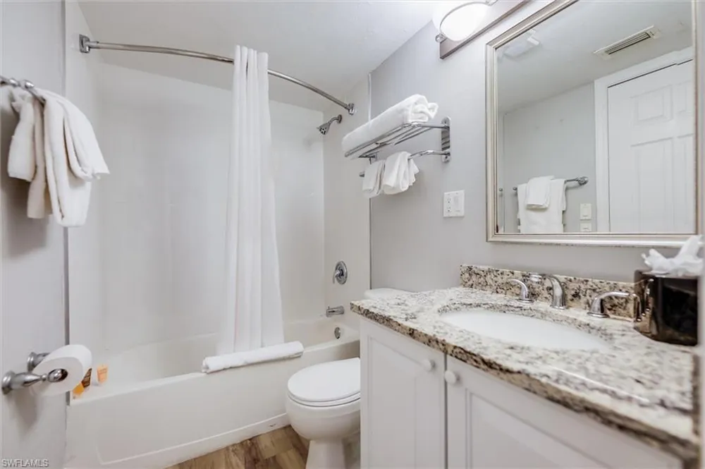 2117 Gulf Beach Villas Captiva, FL 33924