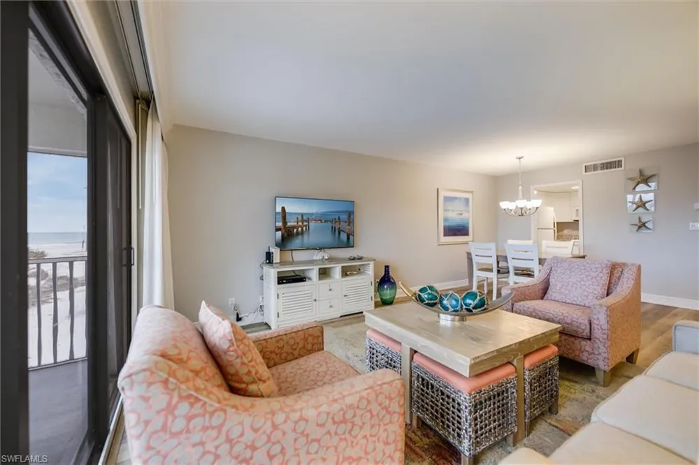 2117 Gulf Beach Villas Captiva, FL 33924