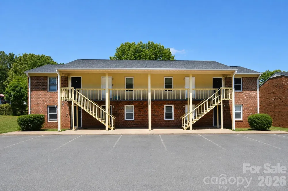 1955 1967 Lakeview Road Asheboro, NC 27203