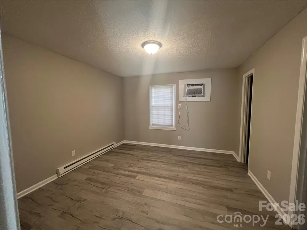 1955 1967 Lakeview Road Asheboro, NC 27203