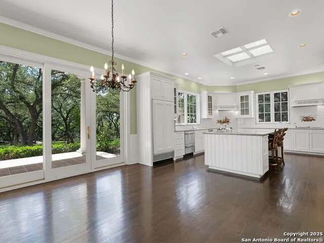 100 Tomahawk Trail San Antonio, TX 78232