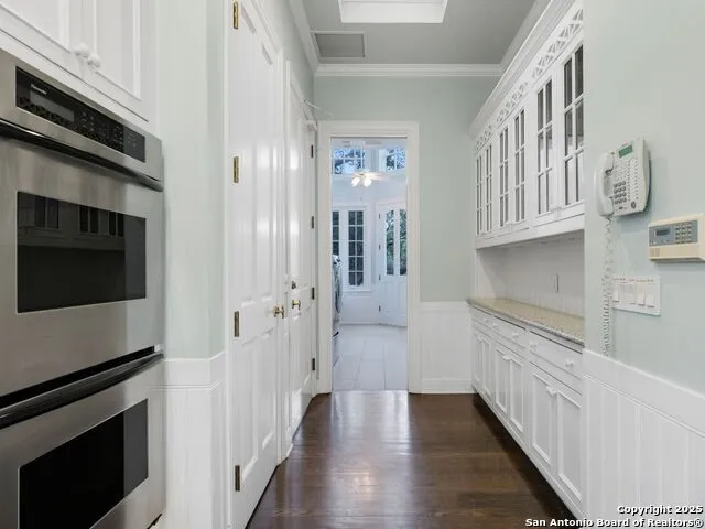 100 Tomahawk Trail San Antonio, TX 78232