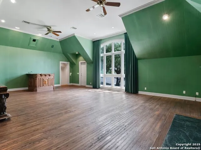 100 Tomahawk Trail San Antonio, TX 78232