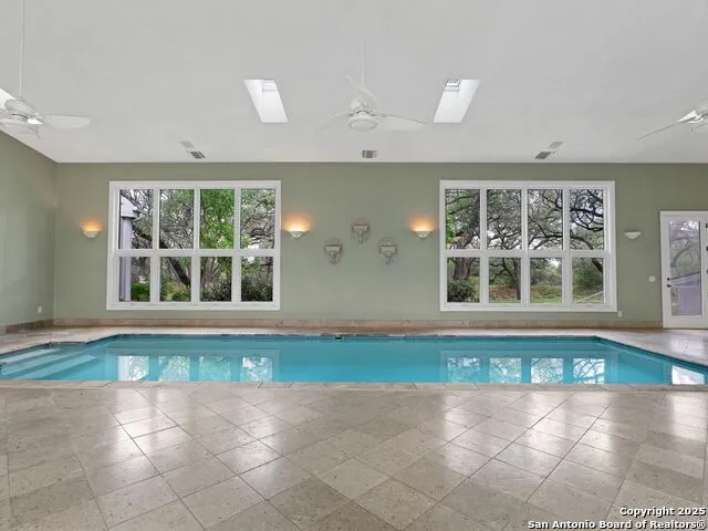 100 Tomahawk Trail San Antonio, TX 78232
