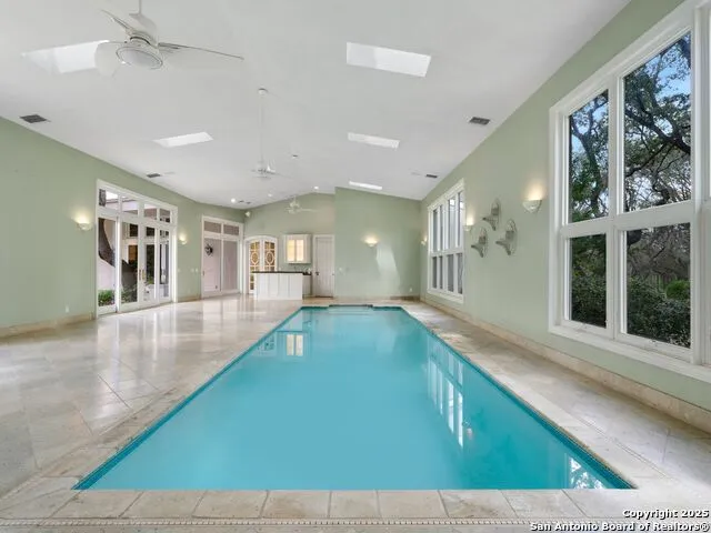 100 Tomahawk Trail San Antonio, TX 78232