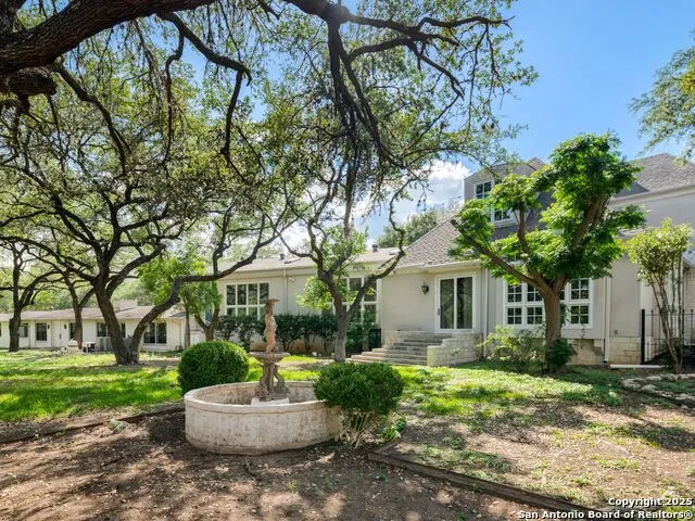 100 Tomahawk Trail San Antonio, TX 78232