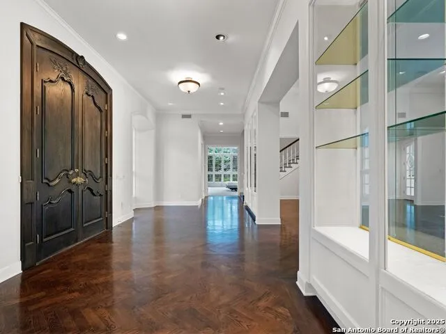 100 Tomahawk Trail San Antonio, TX 78232