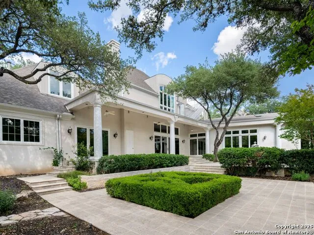 100 Tomahawk Trail San Antonio, TX 78232
