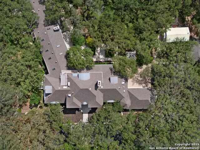 100 Tomahawk Trail San Antonio, TX 78232
